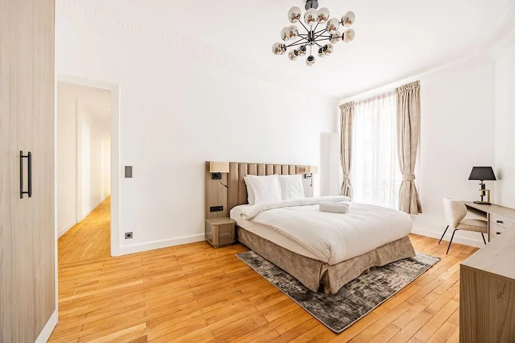 Apartment Amazing # Champs Elysees # 8 # Ac *